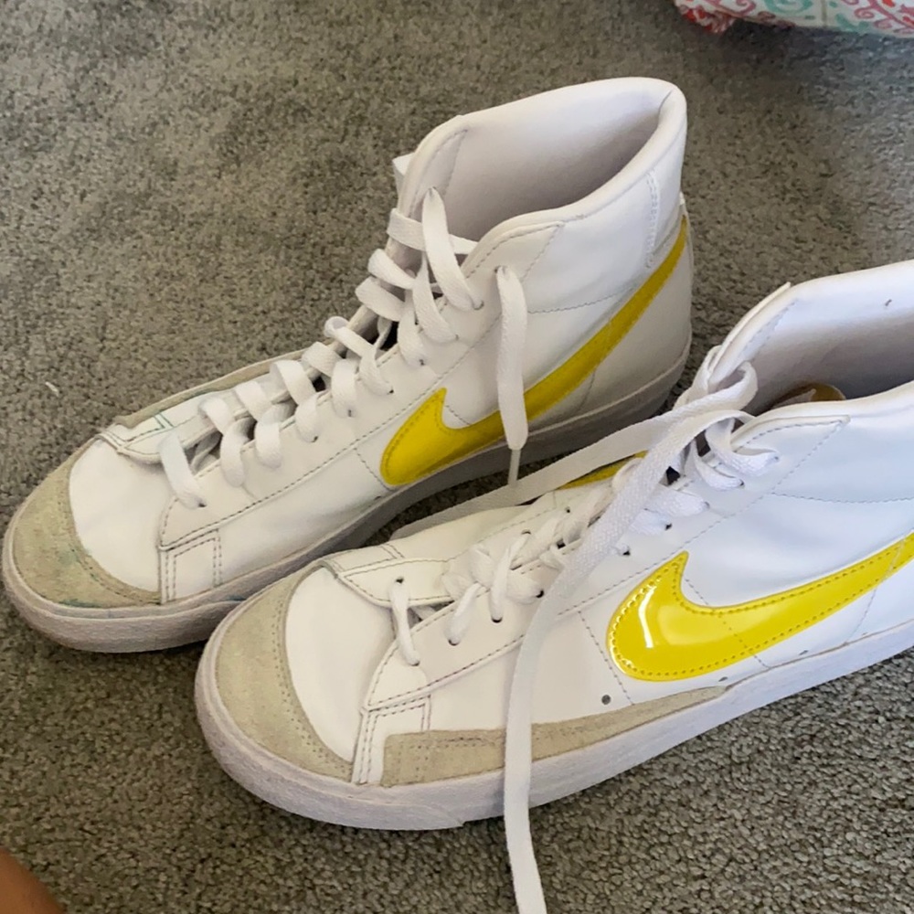 Nike shoes